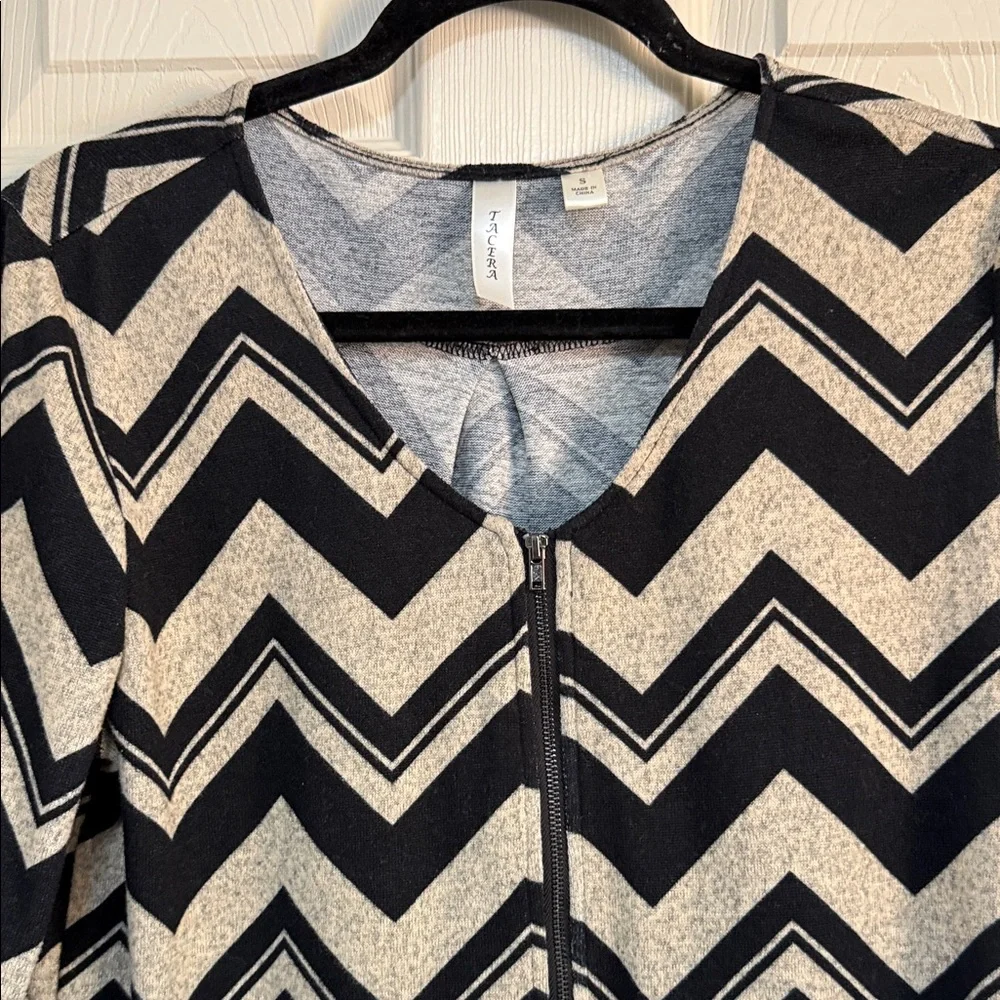Tacera Black and Tan Chevron Tunic - Picture 7 of 13
